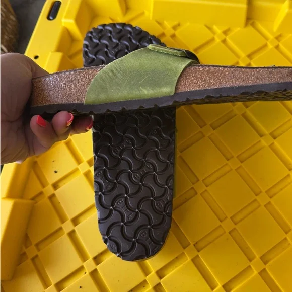 Birkenstock Women's Green Sandals 41 - Picture 7 of 10